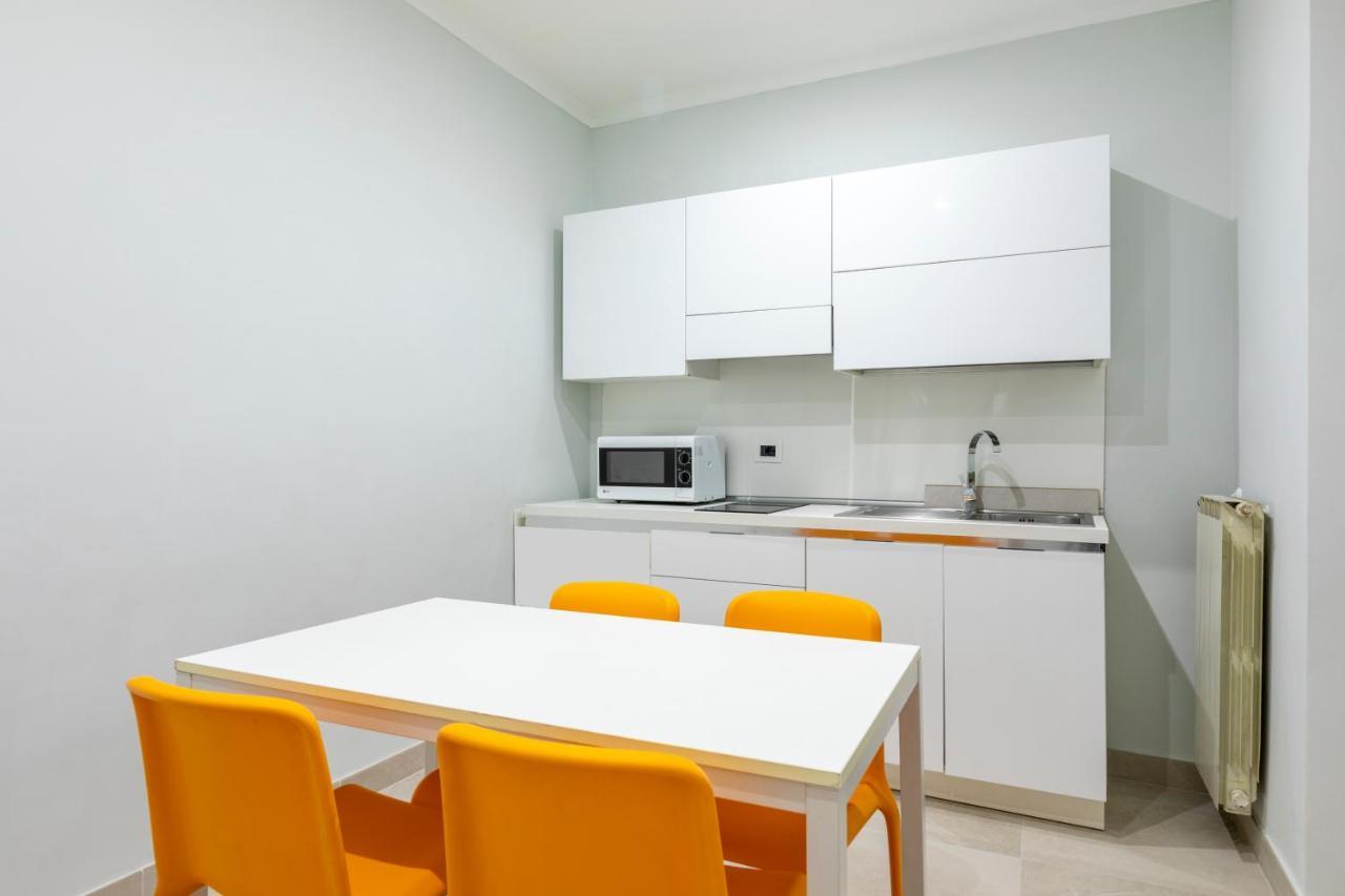 Deza Casa Vacanze Nazionale Joy Roma Exterior foto